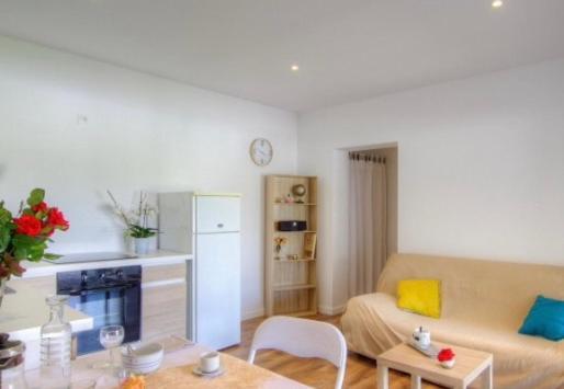 Appartement Tranquille En Bas De Villa Afa Esterno foto